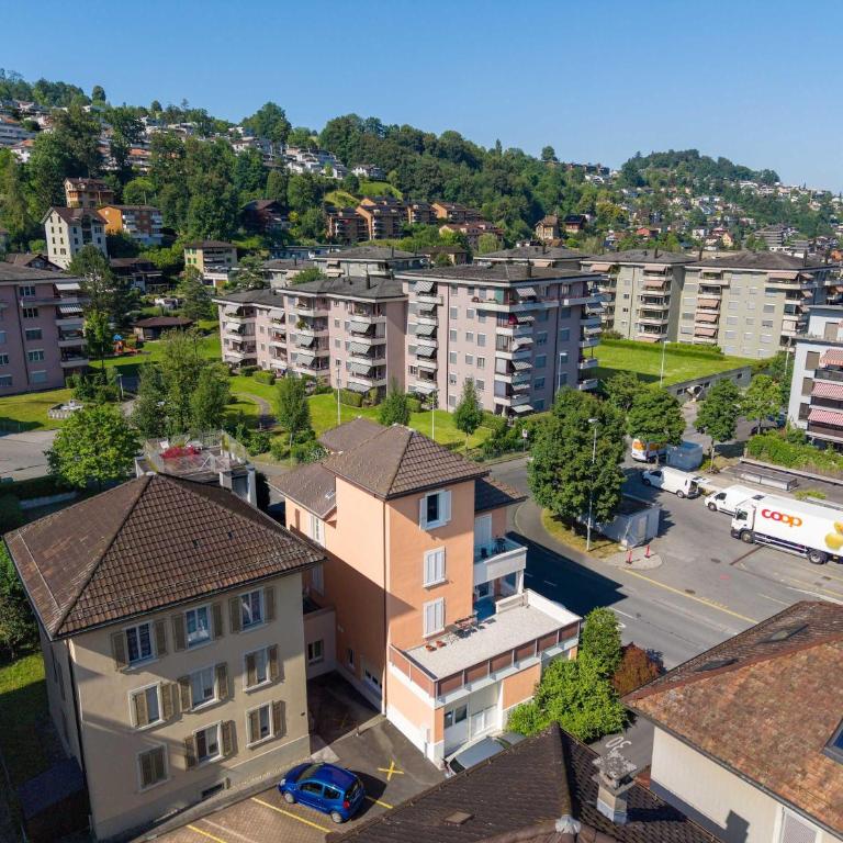Mount Pilatus view Apartment Lucerne with free parking & WIFI - Apartment - 27
