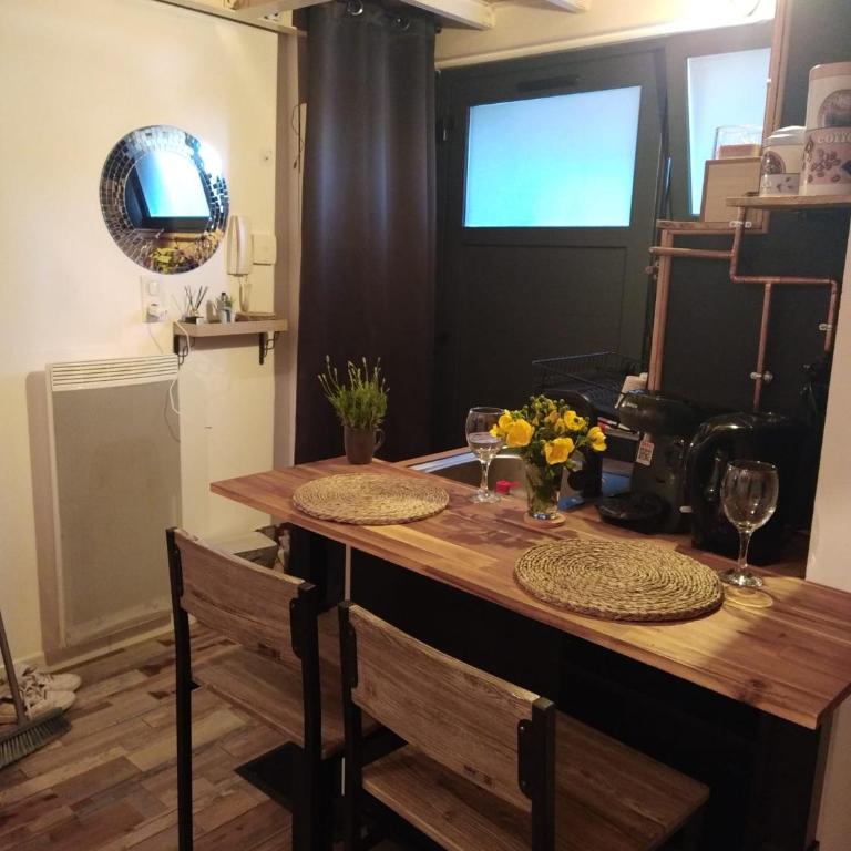 Atelier Numero 5, Loft Industriel Cosy Centre Troyes - Apartment mit 1 Schlafzimmer - 23