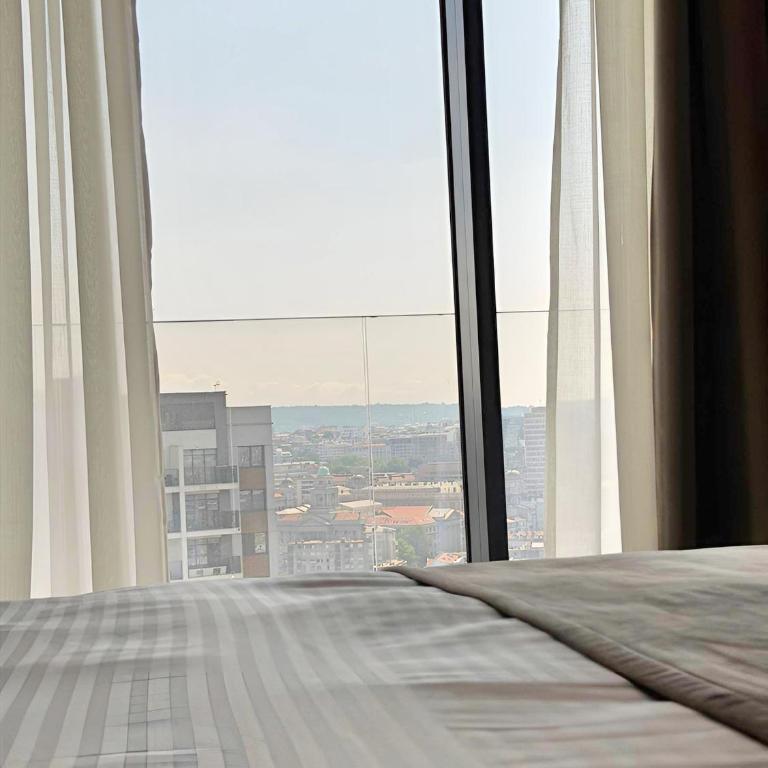 BW Perla - Premium Apartments - Pool & Spa - One-Bedroom Apartment with Balcony and City View - 10