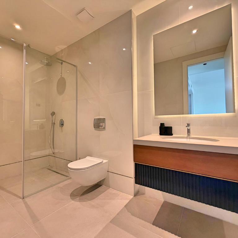 BW Perla - Premium Apartments - Pool & Spa - One-Bedroom Apartment with Balcony and City View - 18