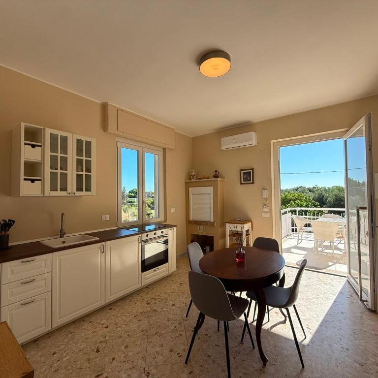 Villa Amelia - Appartamento con 2 Camere da Letto - 2