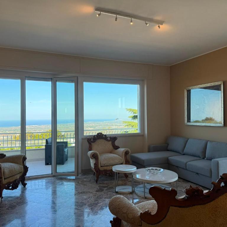Villa Amelia - Appartamento con 2 Camere da Letto - 2