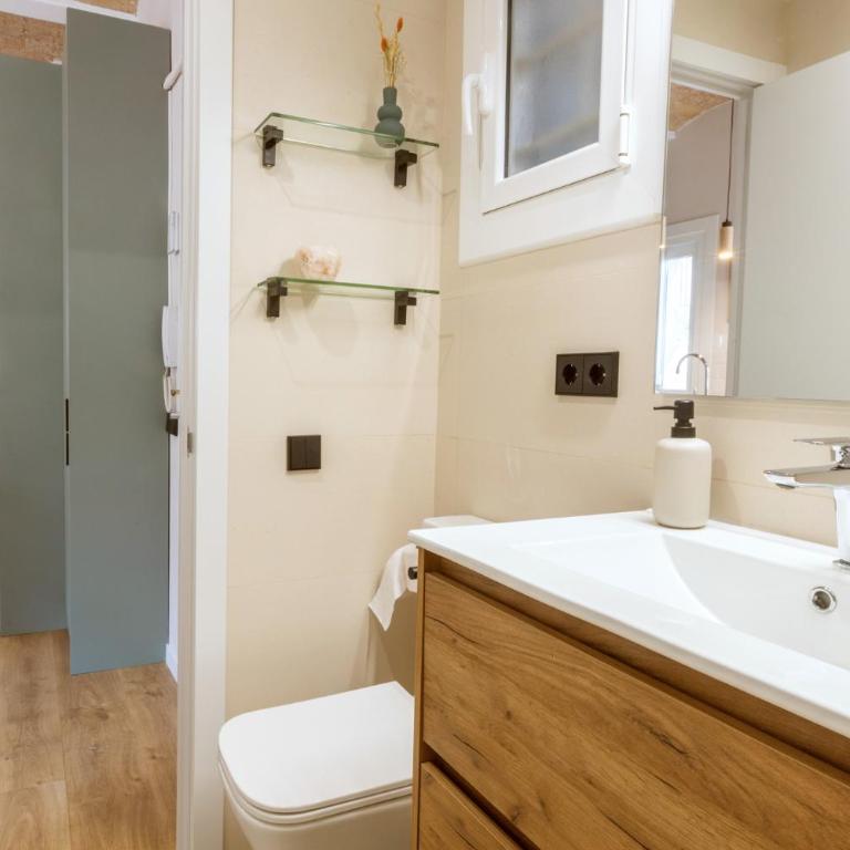 Bright and modern Barceloneta beach apartment - Apartamento de 1 dormitorio - 8