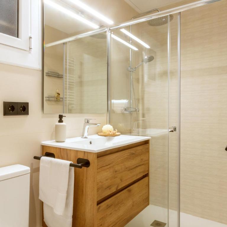 Bright and modern Barceloneta beach apartment - Apartamento de 1 dormitorio - 15