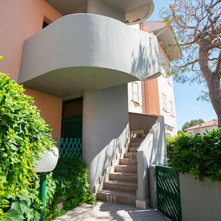 Trilocale fronte mare con piscina condominiale - Appartamento con 2 Camere da Letto - 3