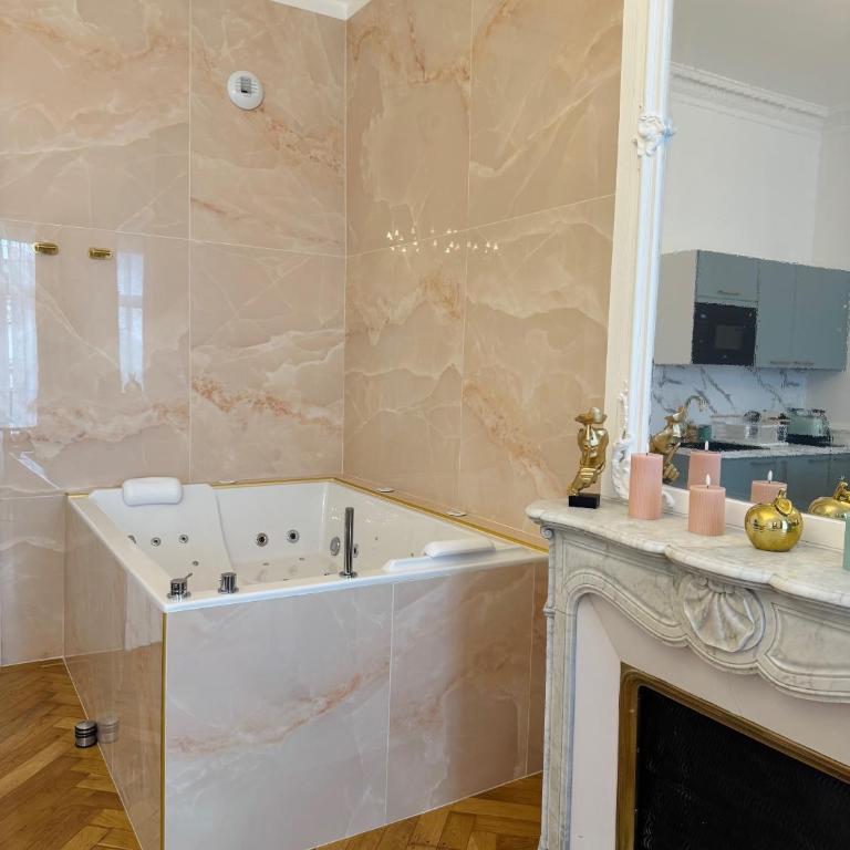 L'Instant - City Center - Jacuzzi - Apartment mit 1 Schlafzimmer - 20
