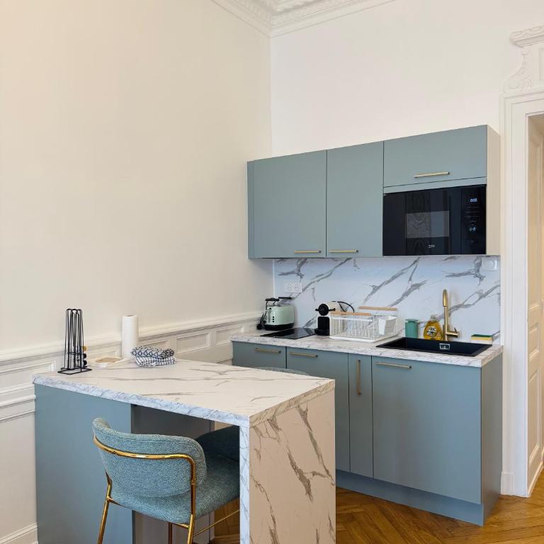 L'Instant - City Center - Jacuzzi - Apartment mit 1 Schlafzimmer - 21
