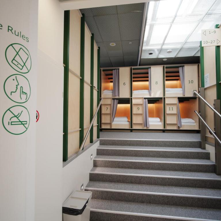 Green Marmot Capsule Hotel Genève - Self check-in - Upper Capsule - 20