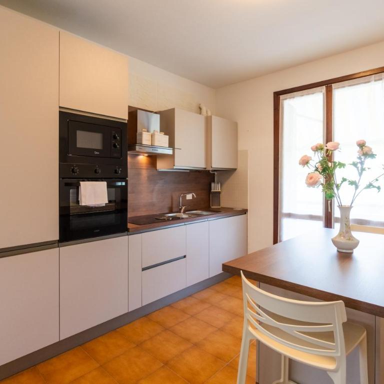 Residenza Lugana - Appartamento con 3 Camere da Letto - 24