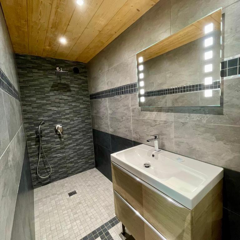 Apprt Cosy & Élégant - proches pistes - La Toussuire - Appartement 2 Chambres - 23