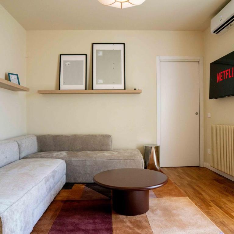 Elegant Home Pollaiuolo Milano - Appartamento con 1 Camera da Letto - 1