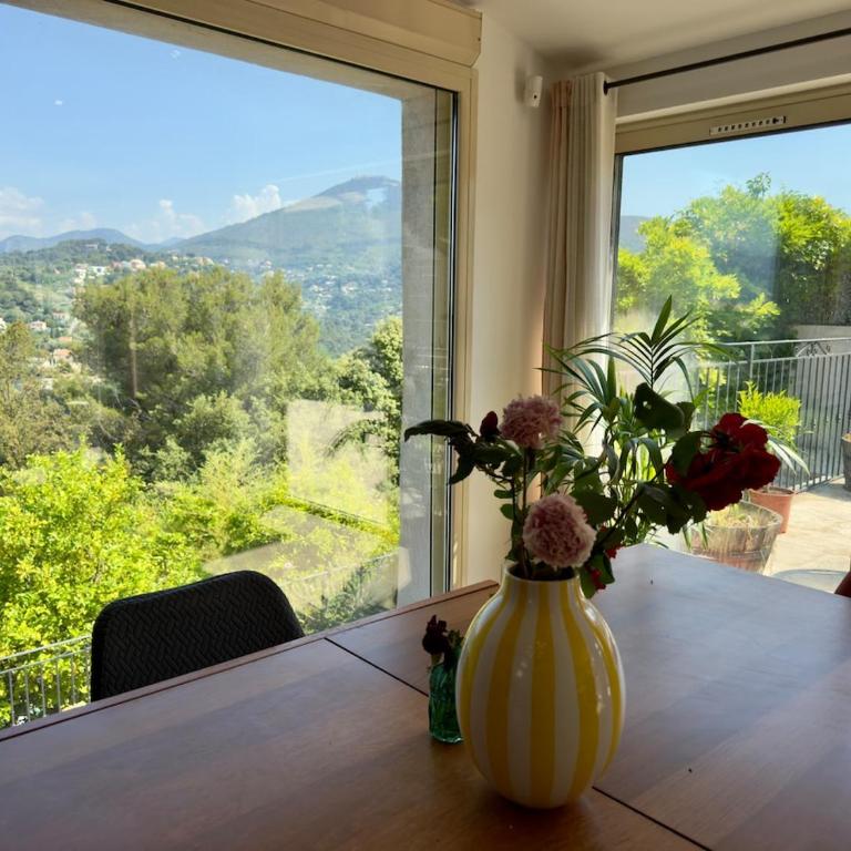 Maison de charme sur les collines, Piscine, Clim - Four-Bedroom House - 14