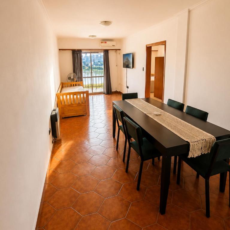 Dpto Alem - Apartamento de 2 dormitorios - 1