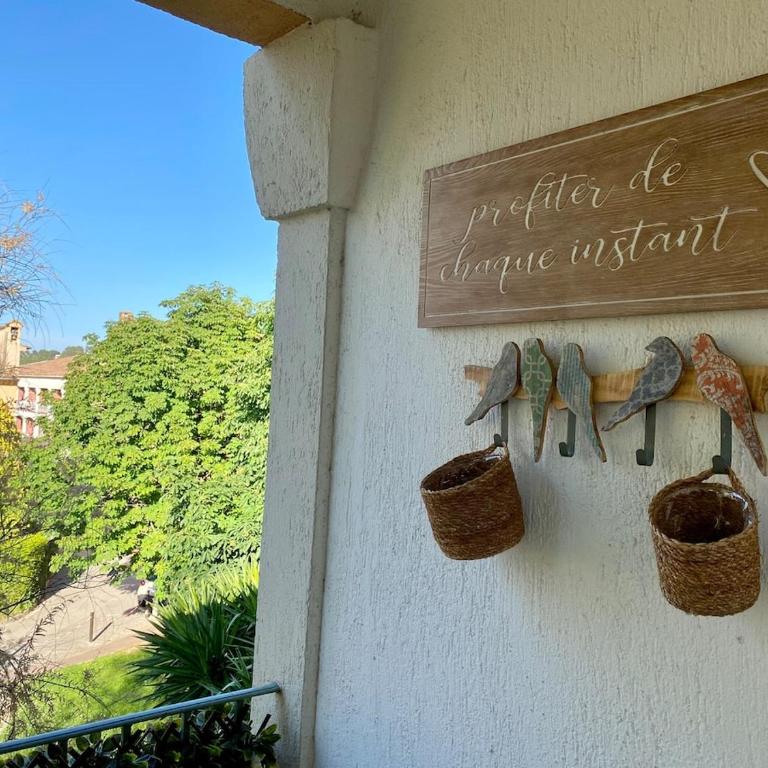 ChezLisa - Cozy Studio with Terrace and Parking - Appartement 1 Chambre - 12