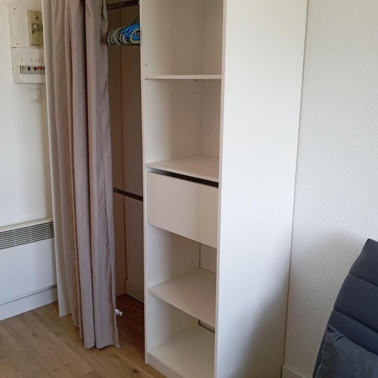 Studio proche du CHU - Apartamento de 1 dormitorio - 7