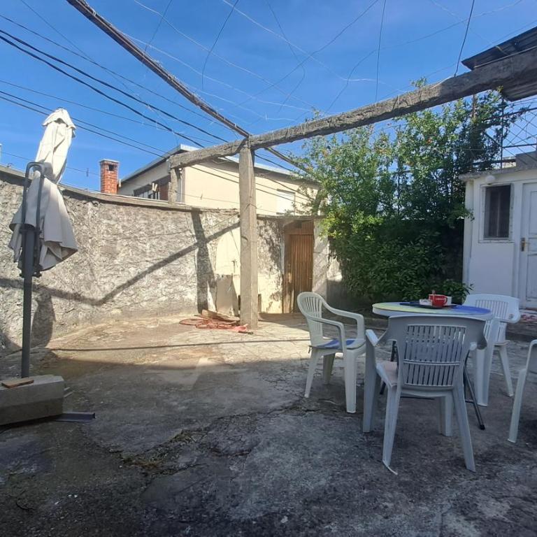 Bajatova Heritage House with Private Courtyard - Vila sa 1 Spavaćom Sobom - 13