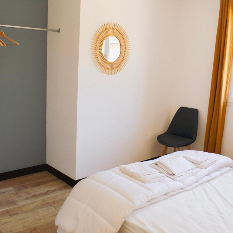 Maison Bleue 8 à 10pers avec Piscine - Haus mit 5 Schlafzimmern - 24