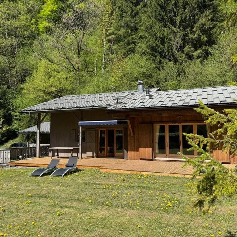 Chalet Le Lochet - Calme et chaleureux pour 8 - Maison de Vacances - 23