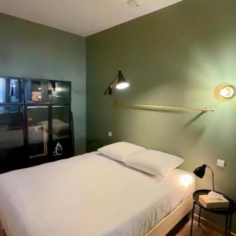 Appartement plein cœur des Chartrons rue calme - Apartment mit 1 Schlafzimmer - 16