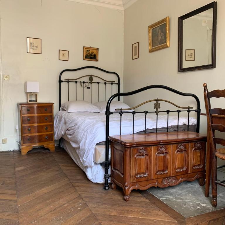 Chambre à Montmartre - Chambre Simple Deluxe avec Balcon - 5