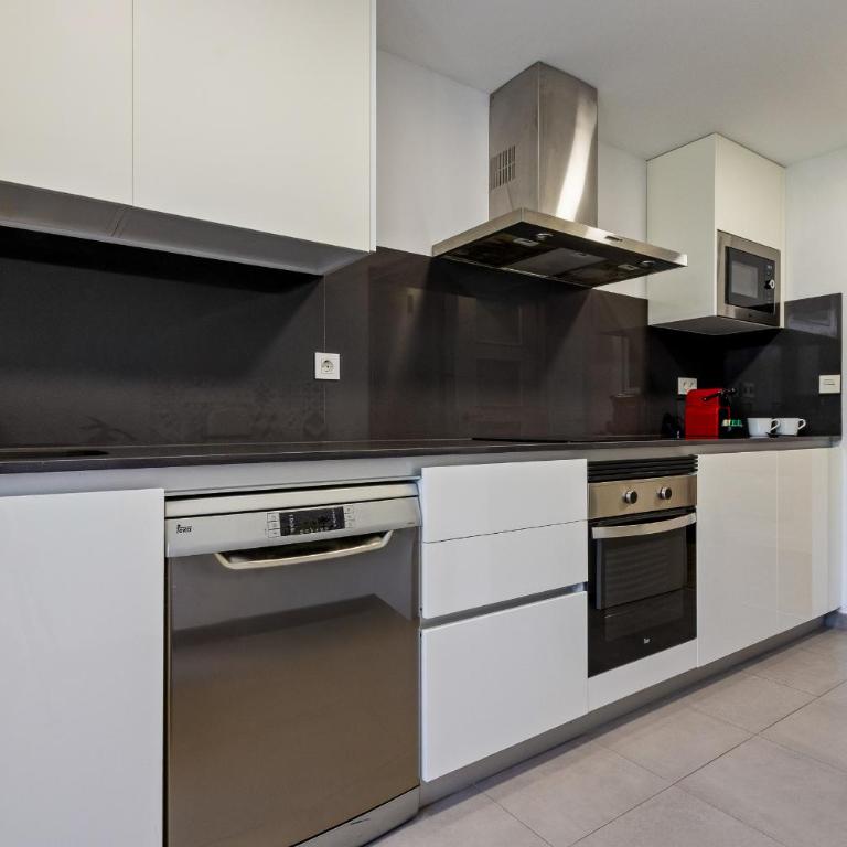LivinMálaga Los Álamos Suites II - Appartamento con 2 Camere da Letto - 21