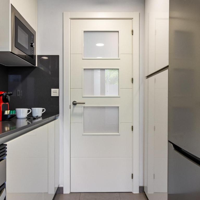 LivinMálaga Los Álamos Suites II - Appartamento con 2 Camere da Letto - 23