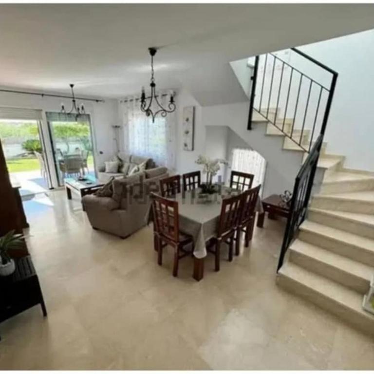 Villa en Vera Playa - Three-Bedroom Apartment - 2