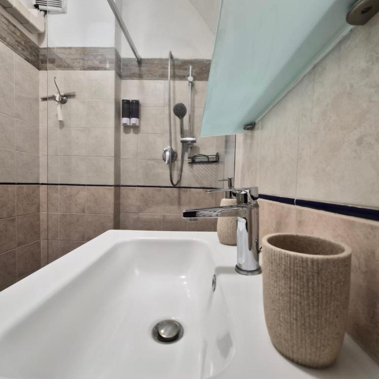 U Liotru home - One-Bedroom Apartment - 43