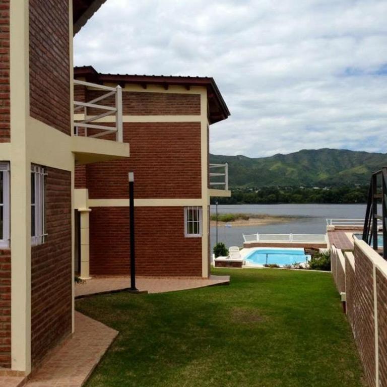 Comfortable and spacious cabin in Bialet Massé - Two-Bedroom House - 2