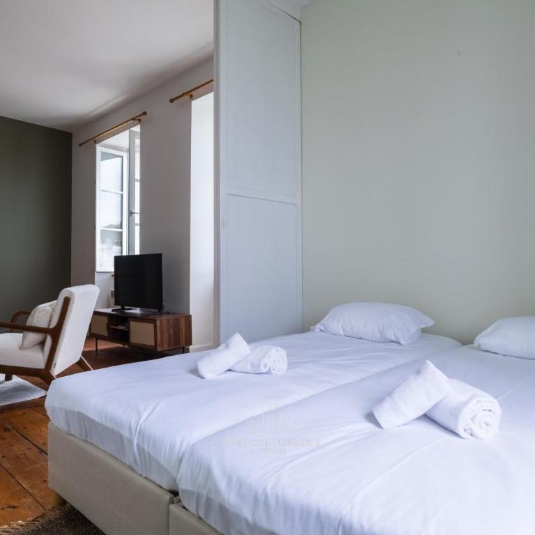 Appartement d'exception avec vue sur le port - Appartement 2 Chambres - Vue sur Ville - 9