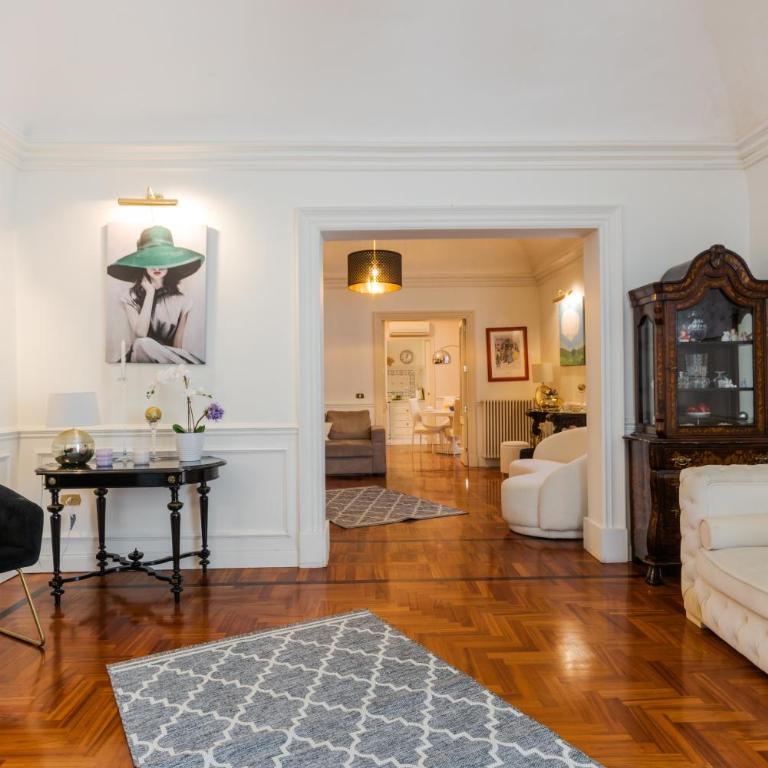 Victor House - Three-Bedroom Apartment - 3