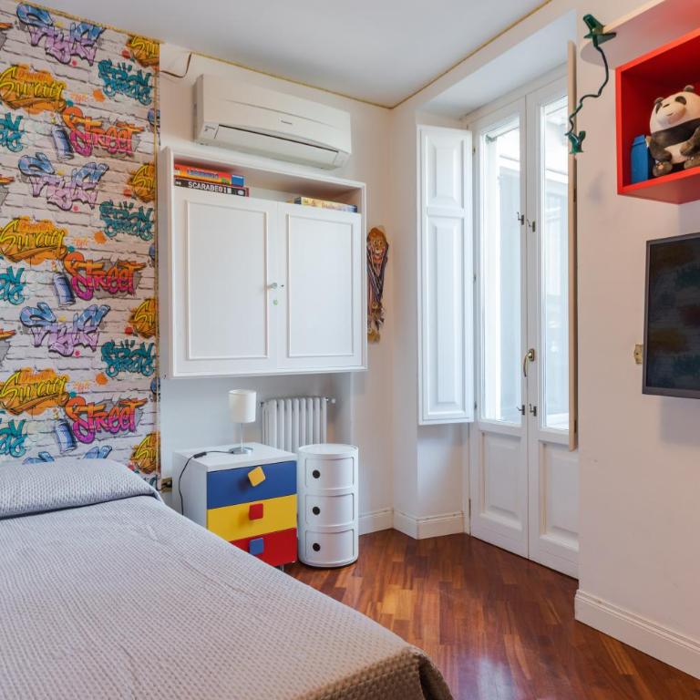 Victor House - Three-Bedroom Apartment - 10