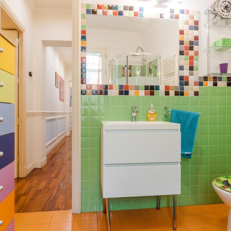 Victor House - Three-Bedroom Apartment - 11