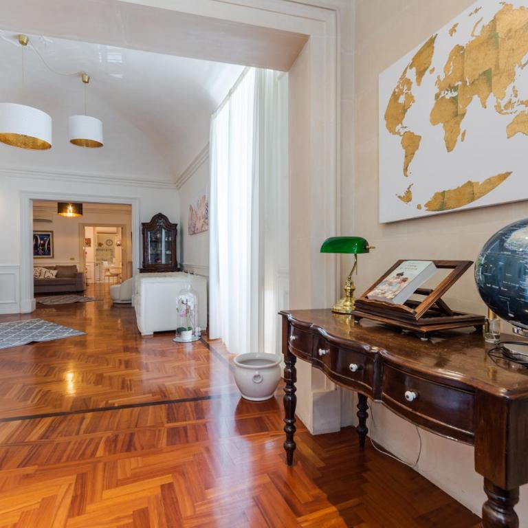 Victor House - Three-Bedroom Apartment - 17