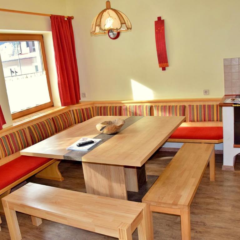 Astoria Appartements - Apartment mit 4 Schlafzimmern und Terrasse - 8
