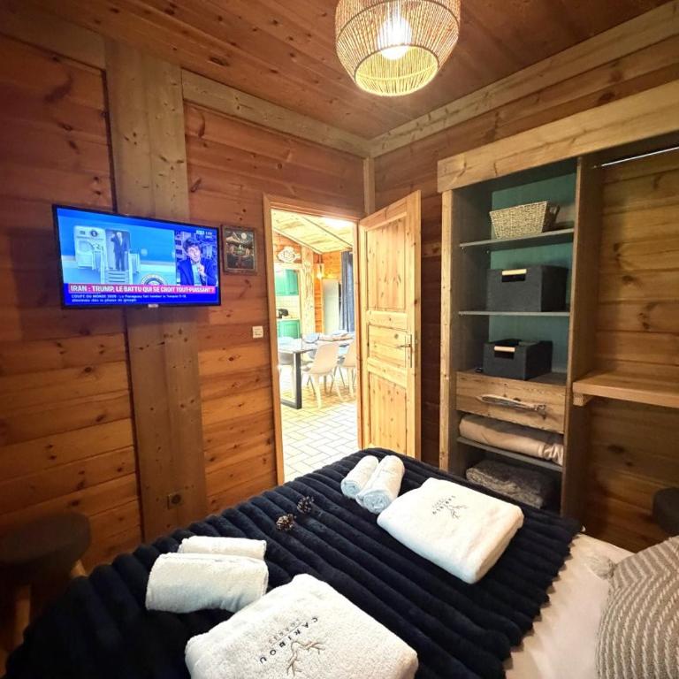 LE FISHING LODGE Chalet en bois avec bain nordique - Chalet - 11