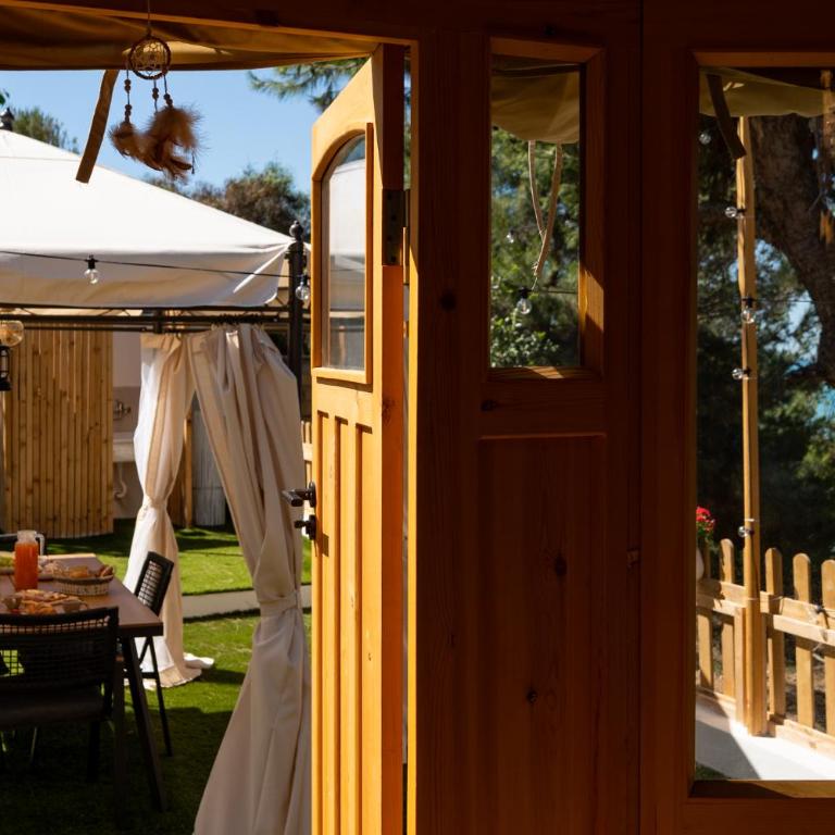 Yurta Glamping B&B San Leone Agrigento - tra mare e pineta - Deluxe Double Room with Sea View - 6