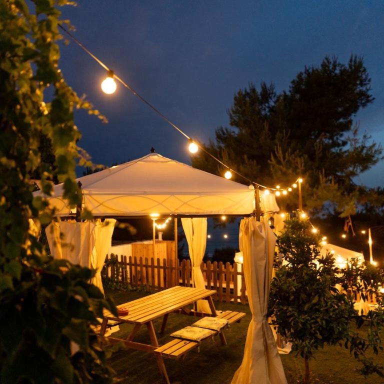 Yurta Glamping B&B San Leone Agrigento - tra mare e pineta - Deluxe Double Room with Side Sea View - 17