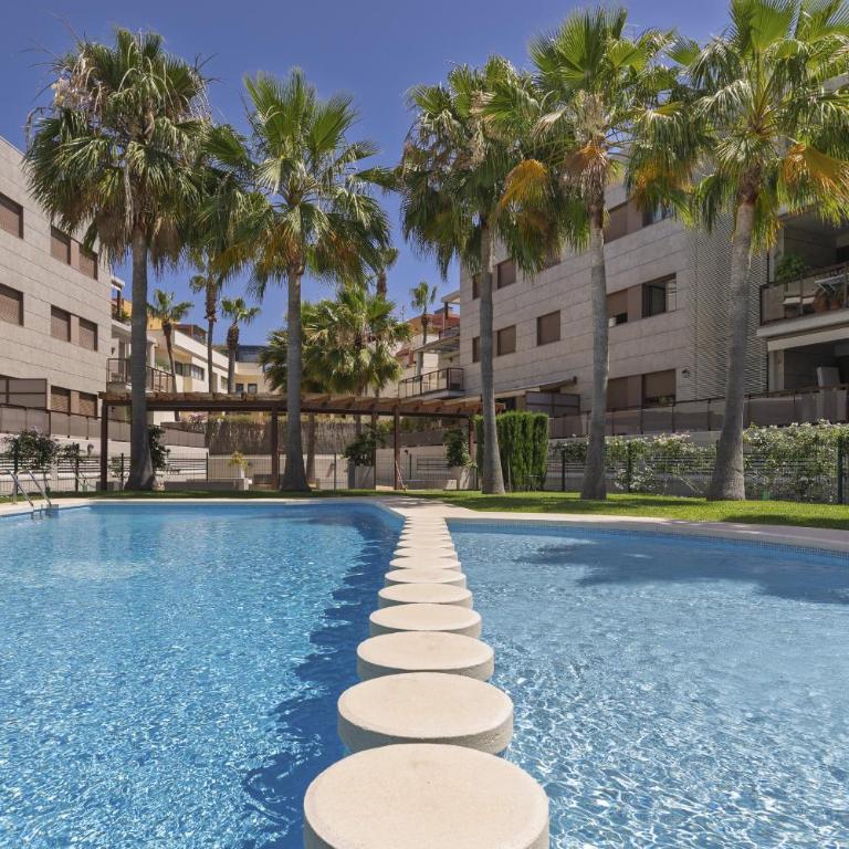 Luma Star - Deluxe Two-Bedroom Apartment with Garden View - 25