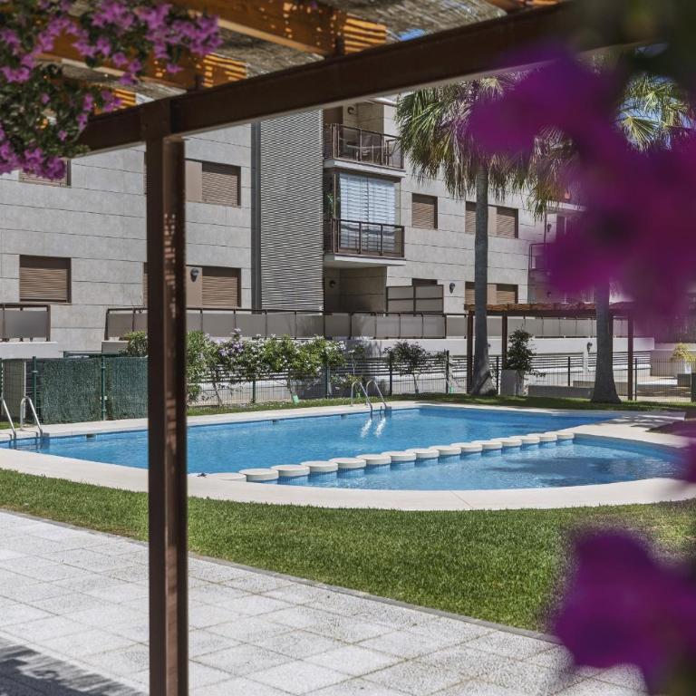 Luma Star - Deluxe Two-Bedroom Apartment with Garden View - 30