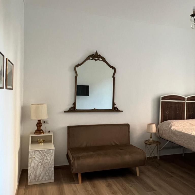 Fior di Loto Suite - Lungo Po - Appartamento con 2 Camere da Letto - 22