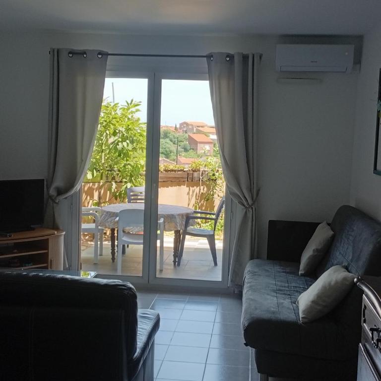 Appartement avec jardin - Appartamento con 2 Camere da Letto - 8