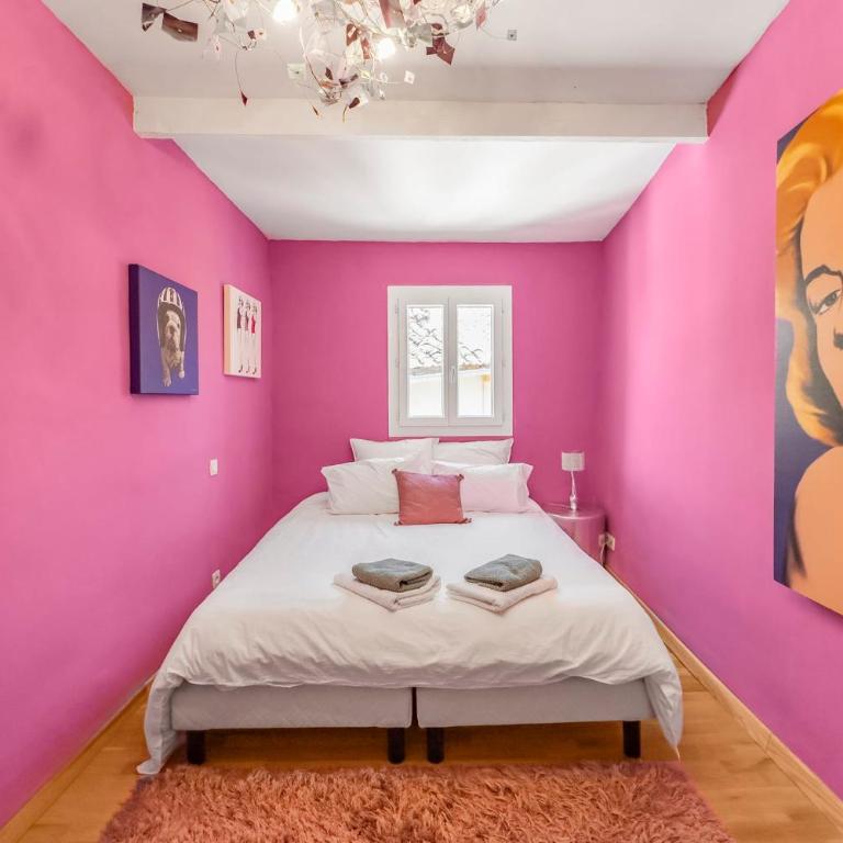 Typical town house with a private garden - Ferienhaus - 23