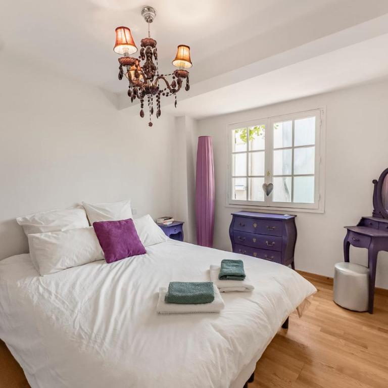 Typical town house with a private garden - Ferienhaus - 5