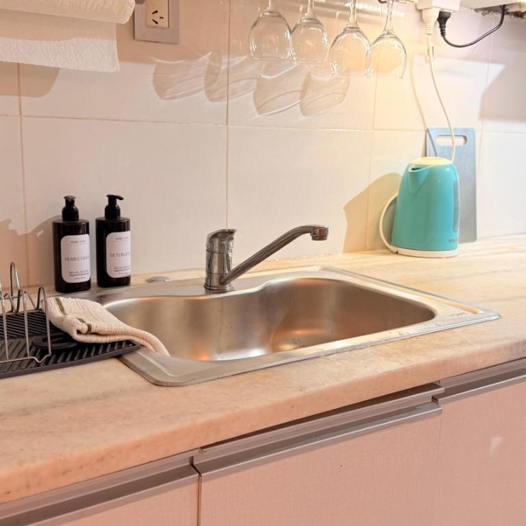 ALOJATE Departamento Iluminado y cómodo cerca del centro con Cochera - Apartamento de 2 dormitorios - 14