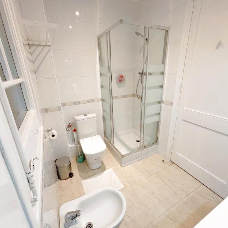 Classic Apartment Center Eixample - Apartamento de 2 dormitorios con balcón - 9