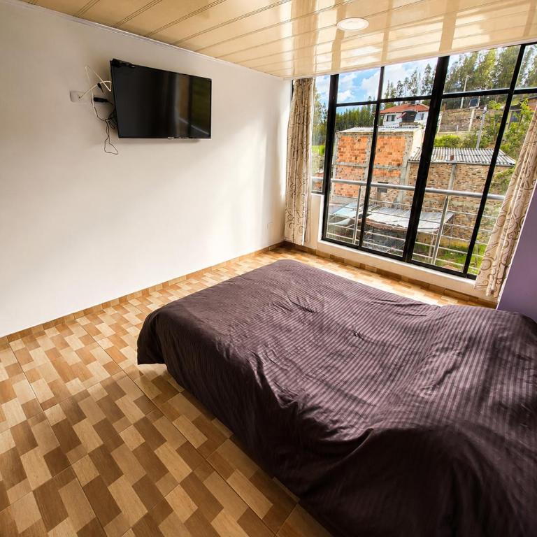 Living Robayo Paipa - Three-Bedroom Apartment - 4