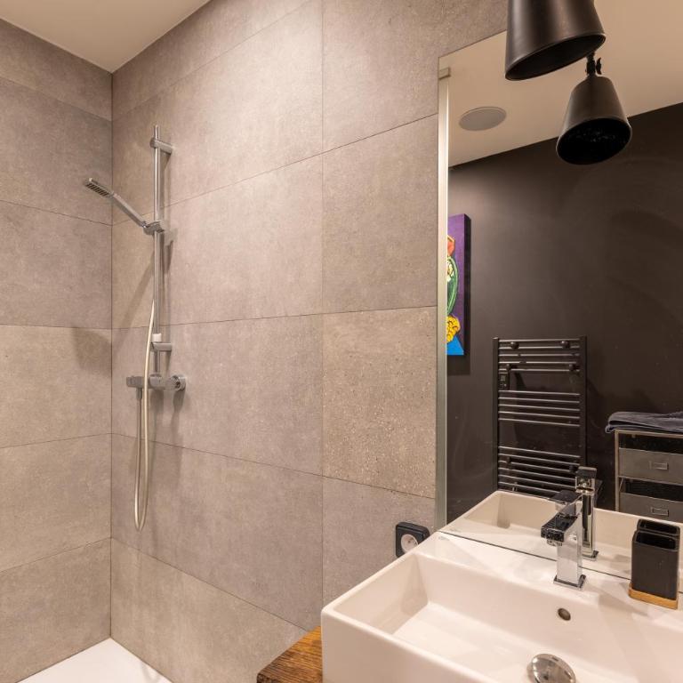Le Refuge d'Égat - Avec vue imprenable sur les montagnes - Appartement - 5