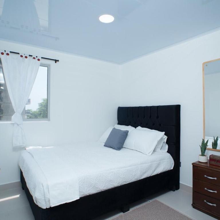 aparta - One-Bedroom Apartment - 6
