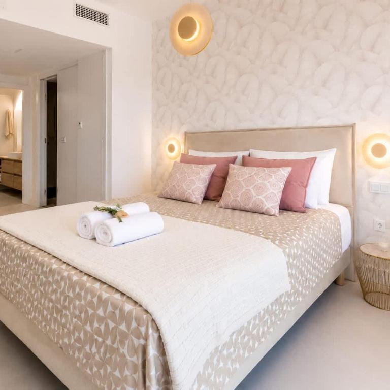Saint-Tropez Sky Villa – Mediterranean Luxury - Apartment - 33